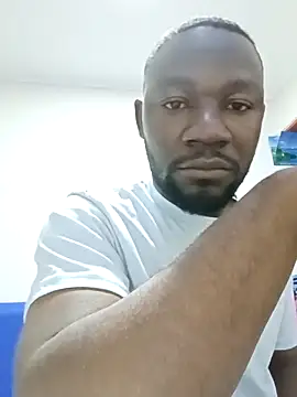 Snapshot of shoodly99 chatting on November 2025 01:26:01 AM shoodly99 online show from November 2025 01:26:01 AM