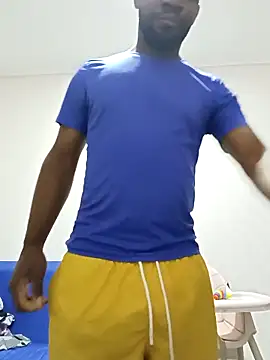 Snapshot of shoodly99 chatting on November 2025 02:10:02 AM shoodly99 online show from November 2025 02:10:02 AM