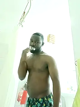 Snapshot of shoodly99 chatting on November 2025 01:59:02 AM shoodly99 online show from November 2025 01:59:02 AM