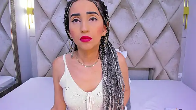 violett rabbit  online show from January 2026 12:32:02 PM