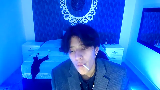 Ghost  Girl  online show from December 2025 03:48:01 AM