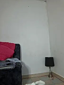 Mia fox29 online show from November 2025 11:10:01 AM