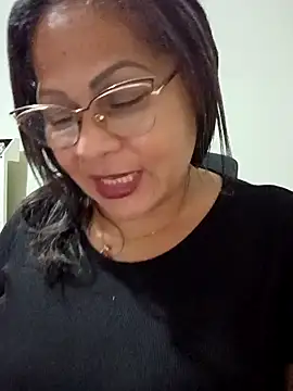 Snapshot of Angie_milf50 chatting on April 2026 04:10:02 AM Angie milf50 online show from April 2026 04:10:02 AM