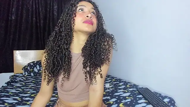 Snapshot of Keniia_rizz chatting on November 2025 09:36:02 PM Keniia rizz online show from November 2025 09:36:02 PM