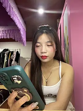 Zlienr023 online show from October 2025 01:15:02 PM