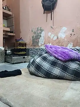 CUTE-GIRL-1 online show from January 2026 08:52:02 AM