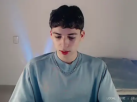 Sett 01 online show from November 2025 03:05:01 AM