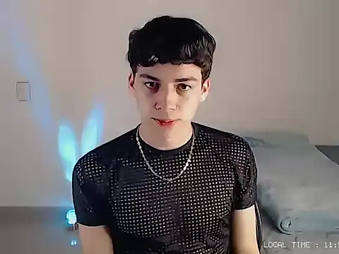 Sett 01 online show from December 2025 04:51:01 AM