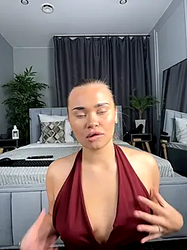 MilaRaven online show from November 2025 10:04:02 AM