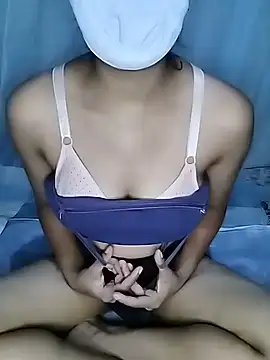 Snapshot of Cutie_Miya chatting on March 2026 01:48:02 PM Cutie Miya online show from March 2026 01:48:02 PM