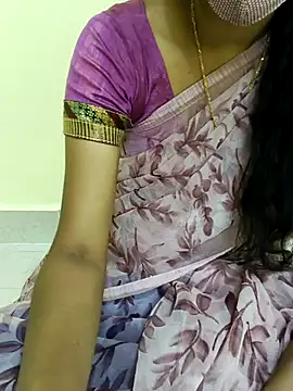 Snapshot of smileys46 chatting on April 2026 06:23:01 PM smileys46 online show from April 2026 06:23:01 PM