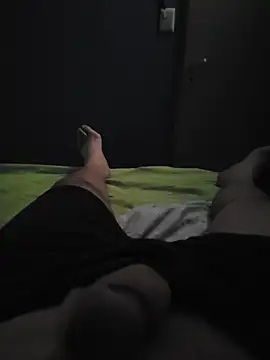 Snapshot of Tincho1051 chatting on December 2025 01:27:02 PM Tincho1051 online show from December 2025 01:27:02 PM