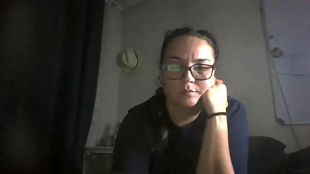 Snapshot of lilMissMarli chatting on March 2026 07:50:01 PM lilMissMarli online show from March 2026 07:50:01 PM