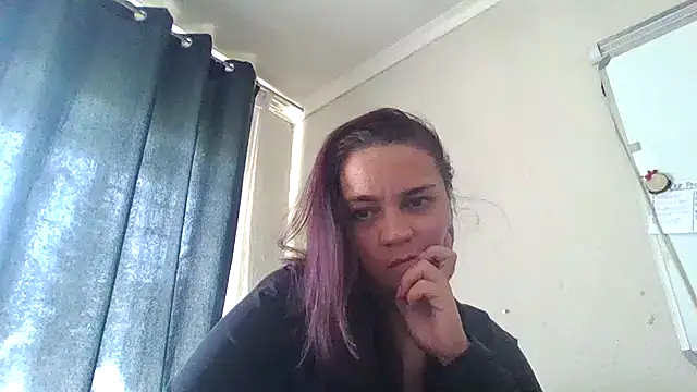 Snapshot of lilMissMarli chatting on April 2026 08:53:02 AM lilMissMarli online show from April 2026 08:53:02 AM