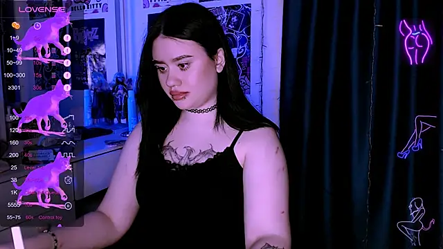 Meow Marie online show from April 2026 10:49:01 PM