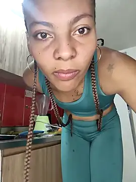 leona sumiza online show from November 2025 09:35:02 PM