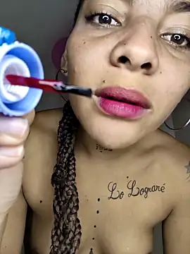 leona sumiza online show from November 2025 12:19:02 PM