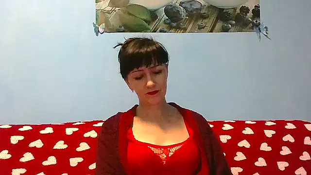 Snapshot of IffetLove42 chatting on November 2025 06:39:01 PM IffetLove42 online show from November 2025 06:39:01 PM