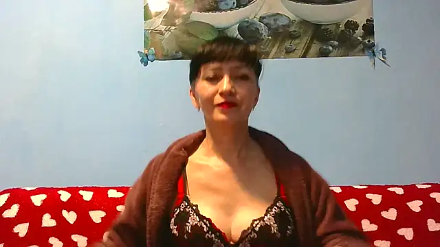 Snapshot of IffetLove42 chatting on April 2026 07:21:02 PM IffetLove42 online show from April 2026 07:21:02 PM