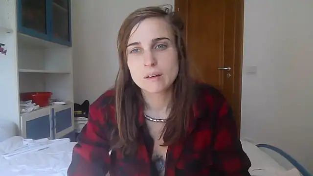 SinnEmily online show from March 2026 10:18:02 AM