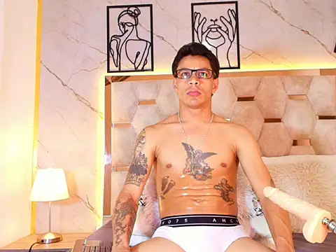 Snapshot of Andrew_Haalls chatting on March 2026 08:45:02 PM Andrew Haalls online show from March 2026 08:45:02 PM