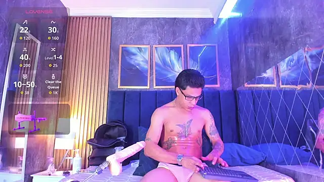 Snapshot of Andrew_Haalls chatting on April 2026 02:56:02 PM Andrew Haalls online show from April 2026 02:56:02 PM