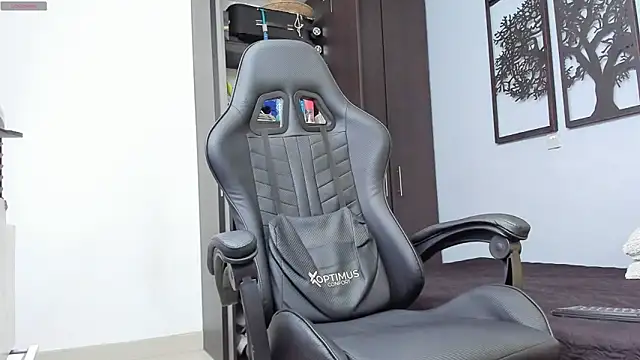 aron-bulgarelli online show from December 2025 10:15:02 PM