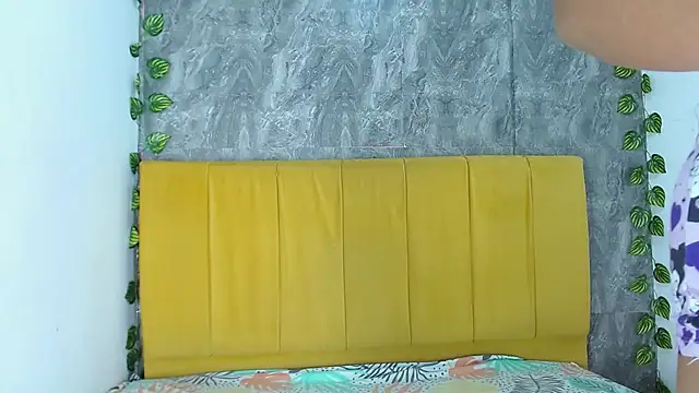 amandacanelacm online show from October 2025 02:48:02 AM