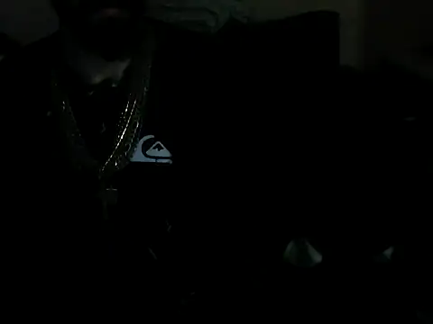 giovanift111 online show from November 2025 10:08:02 PM