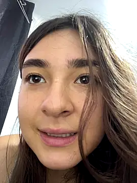 Valentina ro online show from November 2025 03:56:02 PM