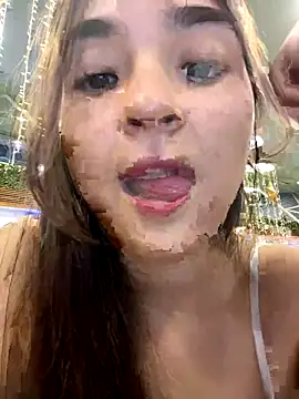 Valentina ro online show from December 2025 01:44:01 AM