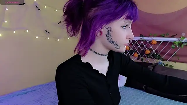 Snapshot of karkadeshk chatting on October 2025 10:28:02 AM karkadeshk online show from October 2025 10:28:02 AM