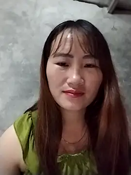 Snapshot of emini-xx chatting on November 2025 12:22:02 AM emini-xx online show from November 2025 12:22:02 AM