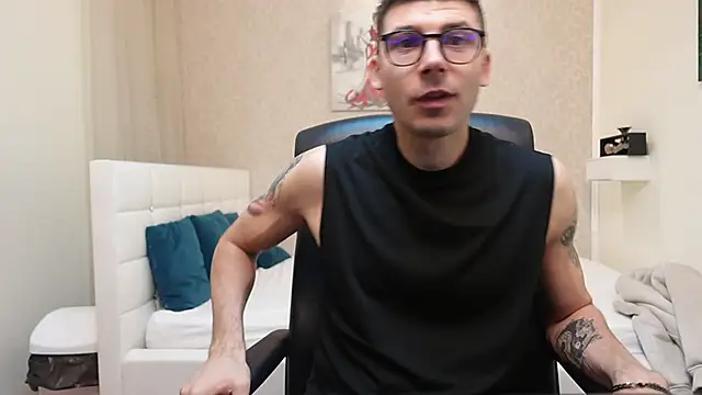 Snapshot of _Alex_Star chatting on October 2025 03:30:01 AM  Alex Star online show from October 2025 03:30:01 AM