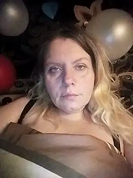 Lana-murr online show from February 2026 04:58:01 PM