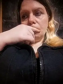 Lana-murr online show from March 2026 06:55:02 PM