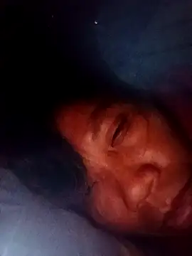 Snapshot of bella-la chatting on December 2025 02:00:02 PM bella-la online show from December 2025 02:00:02 PM