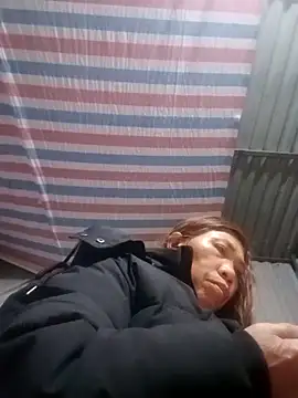 Snapshot of bella-la chatting on January 2026 11:01:02 AM bella-la online show from January 2026 11:01:02 AM