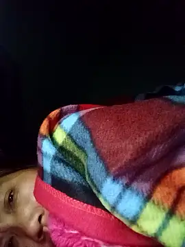 Snapshot of bella-la chatting on January 2026 09:51:02 PM bella-la online show from January 2026 09:51:02 PM