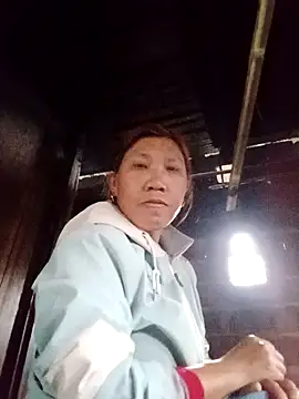 Snapshot of bella-la chatting on February 2026 07:29:01 AM bella-la online show from February 2026 07:29:01 AM