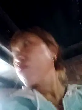 Snapshot of bella-la chatting on February 2026 01:34:01 AM bella-la online show from February 2026 01:34:01 AM