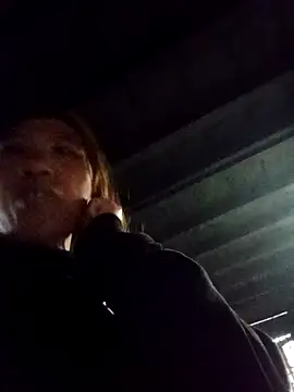 Snapshot of bella-la chatting on February 2026 02:18:02 AM bella-la online show from February 2026 02:18:02 AM