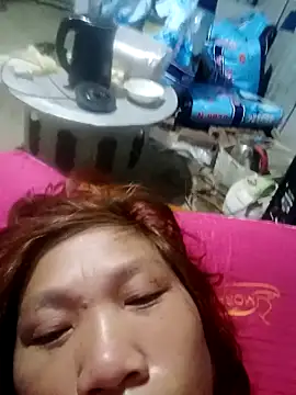 Snapshot of bella-la chatting on February 2026 08:20:02 PM bella-la online show from February 2026 08:20:02 PM