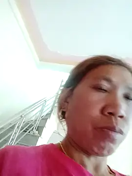 Snapshot of bella-la chatting on February 2026 09:10:02 AM bella-la online show from February 2026 09:10:02 AM