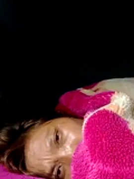 Snapshot of bella-la chatting on February 2026 03:10:01 PM bella-la online show from February 2026 03:10:01 PM