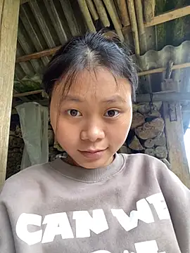 Sophia-123 online show from November 2025 01:15:01 AM