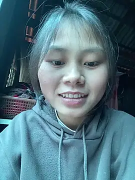 Sophia-123 online show from December 2025 02:05:01 AM