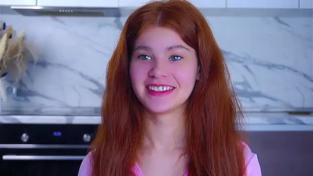 YettaCalabria online show from January 2026 11:15:02 AM