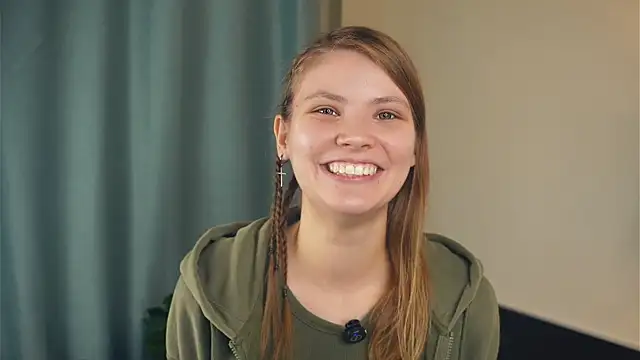 YoshieGradney online show from October 2025 08:18:02 AM