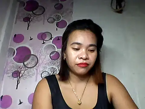 Snapshot of Honeyjean_30 chatting on October 2025 02:43:02 PM Honeyjean 30 online show from October 2025 02:43:02 PM